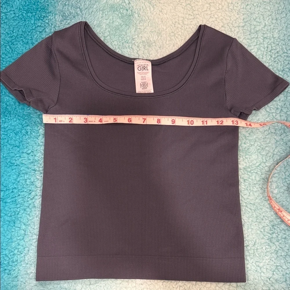 🔥Athleta Girl Dark Gray Ribbed Top🔥